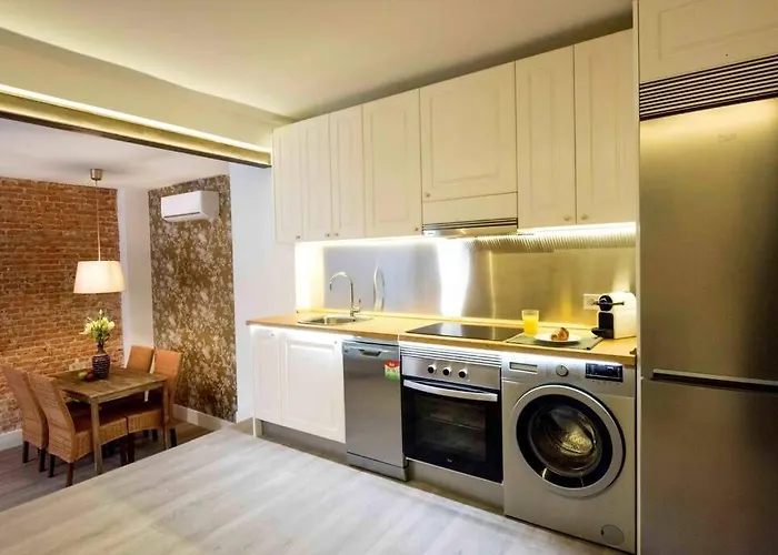 Homeabout Goya Apartment II